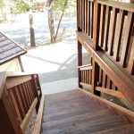 whiskey pines lodge stairs outside